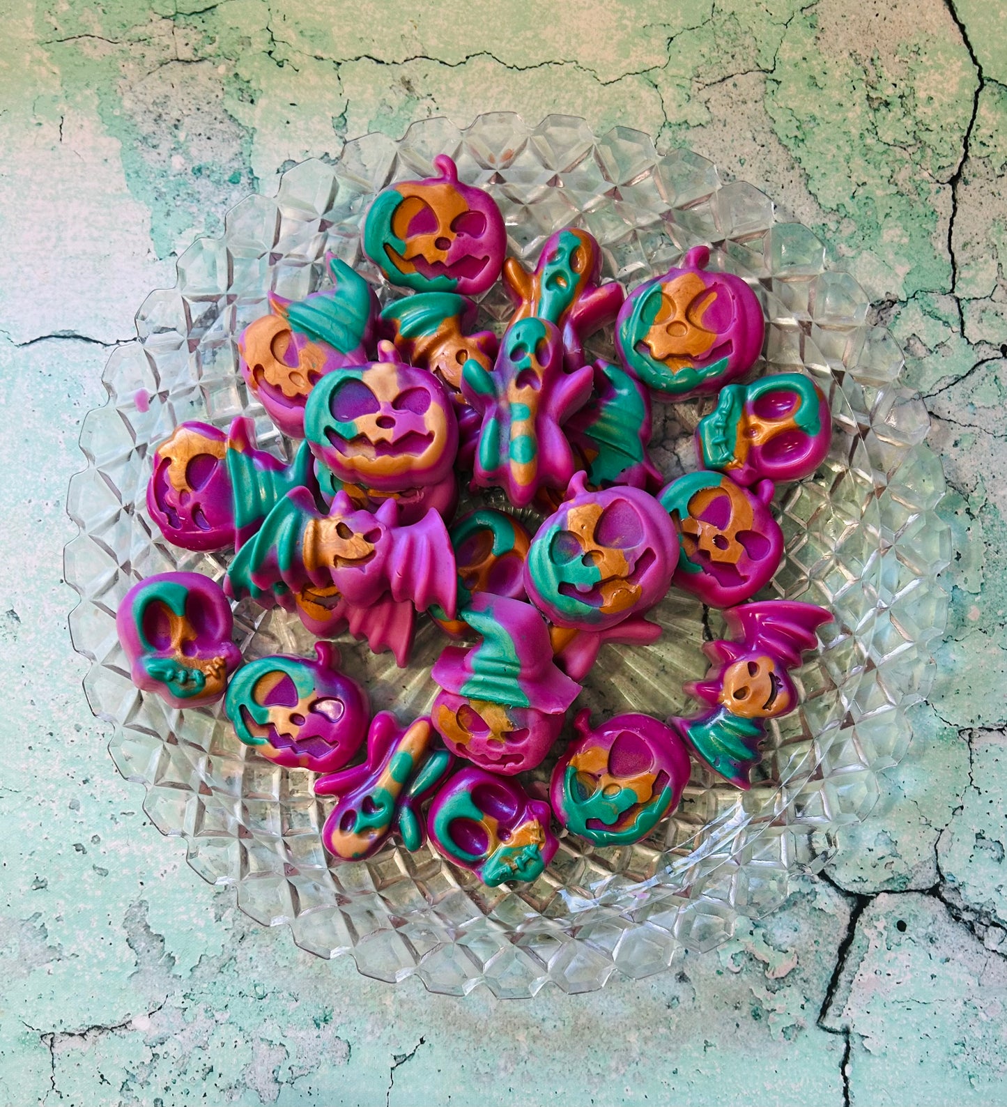 GOLDEN TRIANGLES: CANDY CORN/VANILLA CAKE POPS/SALTED CARAMEL