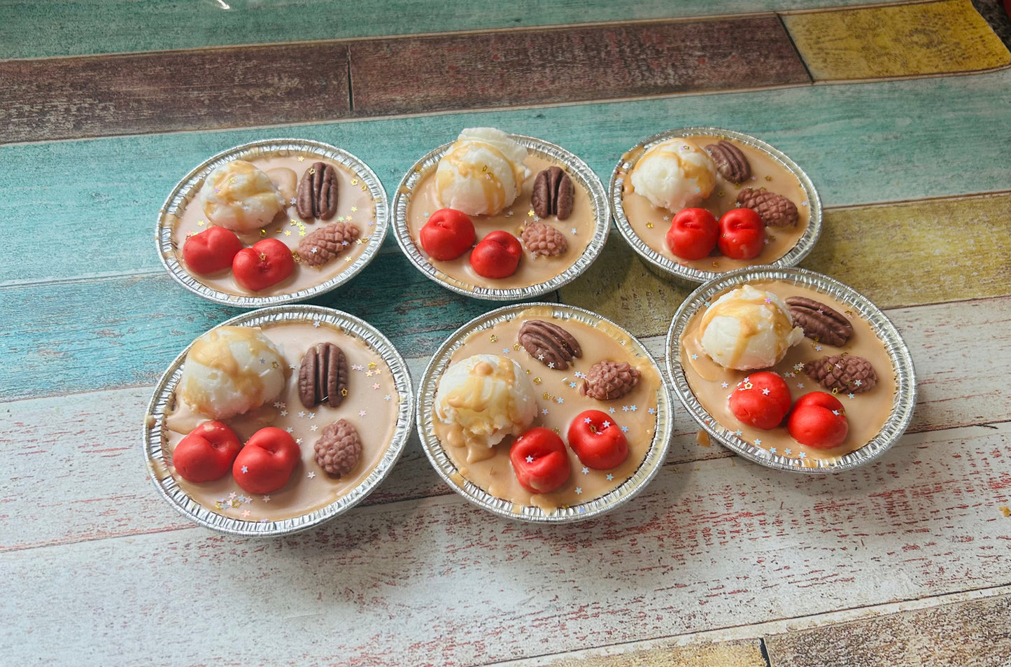 SWEET CINNAMON CHERRY PIE: MARASCHINO CHERRIES/PIE CRUST/SUGAR/CINNAMON/HINT OF INDIAN NUTMEG