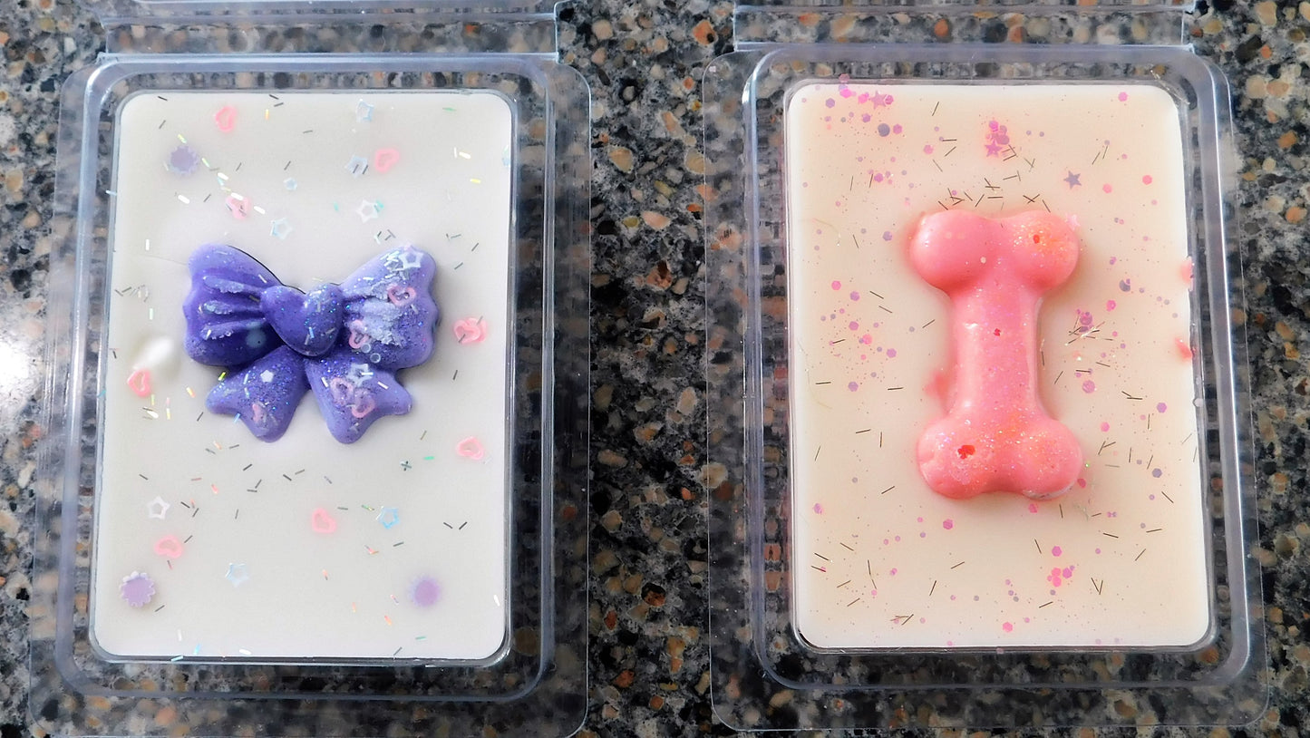 Custom three ounce parasoy clamshell with your choice of scents